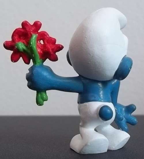 Original Vintage LOVER SMURF !! Peyo WEST GERMANY !! LIGHT SKIN THIN HEAD VARIANT!! Smurfs!!