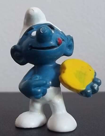 Original Vintage BISCUIT SMURF !! WEST GERMANY !! TALLER HEIGHT DARKER SKIN Variant ! RARE ! Smurfs!