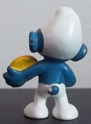 Original Vintage BISCUIT SMURF !! WEST GERMANY !! TALLER HEIGHT DARKER SKIN Variant ! RARE ! Smurfs!