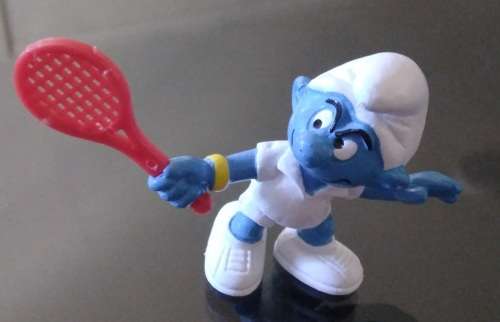 Original Vintage TENNIS Smurf!! Peyo PORTUGAL !! Darker Red Racket Variant ! 1979 !! Smurfs! RARE!!
