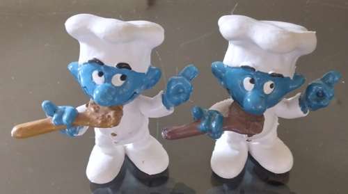 2 X Chef Smurfs ! Different Colour Variants ! 1980 W.Germany + Hong Kong! Smurf !Excellent Condition