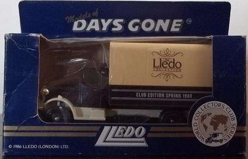 Lledo DAYS GONE !! 1934 MACK CANVAS BACK TRUCK !! 1986 RARE + Original Box !