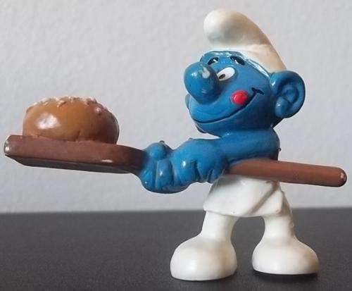 Original McDONALDS PROMO BAKER SMURF ! RARE ! HIGH VALUE ! Smurfs! EXCELLENT