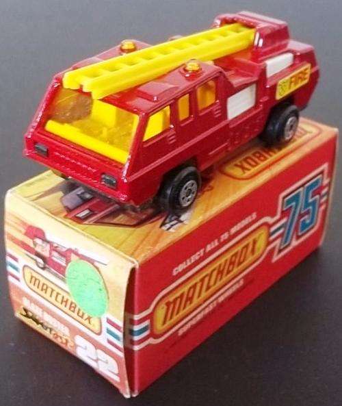 #22 BLAZE BUSTER !! 1978 !! RED BOX VARIANT !! LESNEY MATCHBOX  !! EXCELLENT + Original Box !