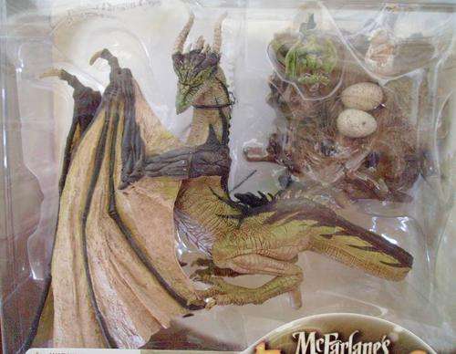 Dragons ETERNAL CLAN !! McFarlane ! Mint in Unopened Packaging! Series 3 !! Highly Collectable !!