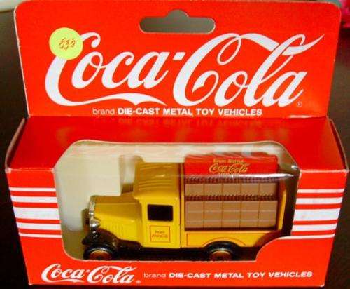 Lledo COCA - COLA  DELIVERY TRUCK !!! RARE COLLECTIBLE ! MINT + Original Box ! EXCELLENT !!
