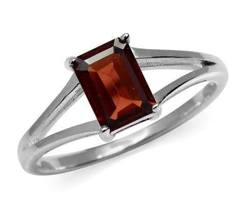 **1.28 Carat STUNNING Genuine Octagon Garnet Twin Shank SOLID STERLING SILVER Ring