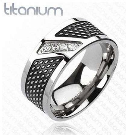 **FREE INTL SHIPPING**Solid Titanium Black Center Band Ring w/ 4 Clear Gem Size 9,10,11,12,13,?14