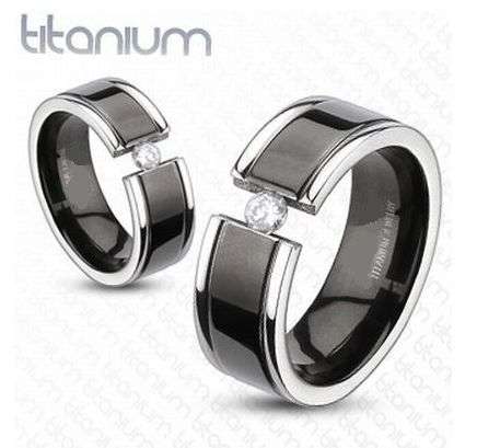 **FREE SHIPPING**Solid titanium men's ring black IP center grooved CZ engagement wedding band