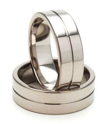 **R2850** Glossy Mirror Finish Centre Groove Tungsten Carbide Ring