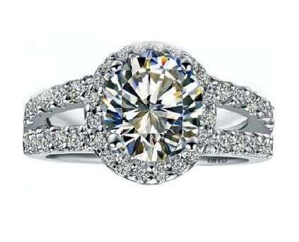 **NO RESERVE!**NEW DESIGN!!**STUNNING! SOLID .925 SILVER DOUBLE BAND ROUND HALO ENGAGEMENT RING