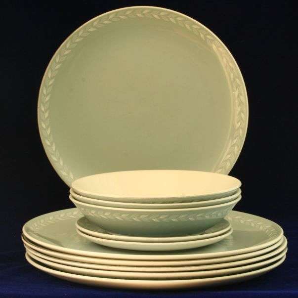 ROYAL DOULTON:  12pc Part Dinner Set ('Aegean')- Have a look!