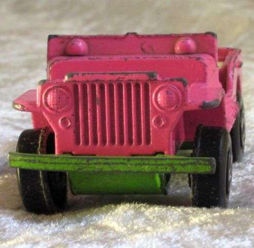 MATCHBOX: Series Pink Jeep.  Take a moment and come have a look!