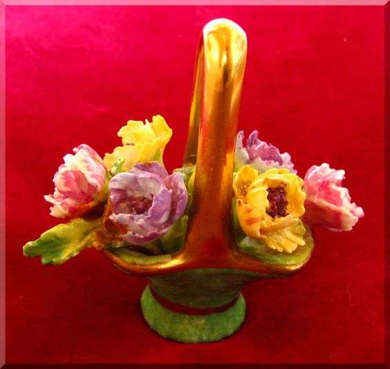 BEAUTIFUL!! STAFORDSHIRE FLOWER BASKET