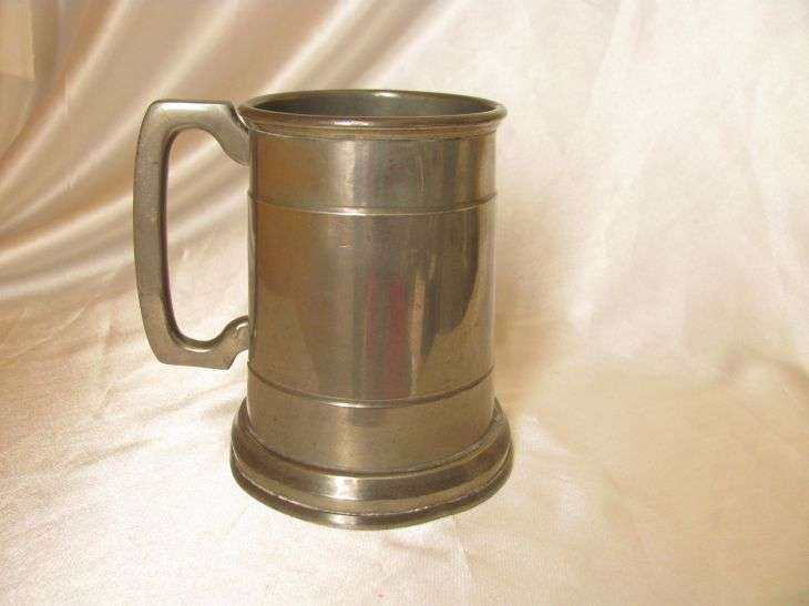 EXQUISITE! PEWTER BEER MUG