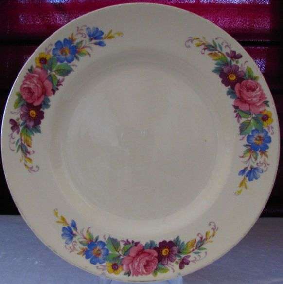 Lovely Midwinter Dinner Plate