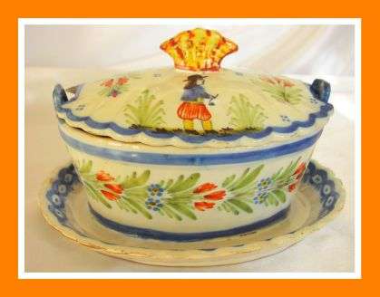 Quimper Gravy Boat- Lovely!