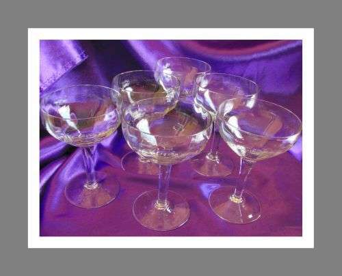 6 x Stemmed Glasses- Take a moment!