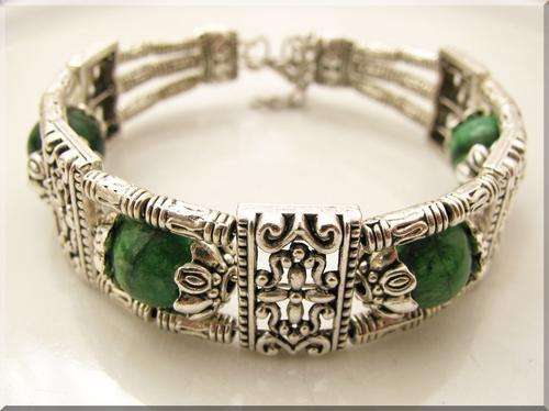 SUPERBELY HANDCRAFTED TIBETAN SILVER BRACELET