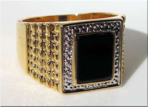 **DIRECT IMPORT!**2.00CT MENS DESIGNER ONYX CLAD IN 18K GOLD RING size 12