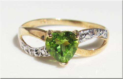 SOLID GOLD!!! 0.72 CTS NATURAL HEART PERIDOT AND DIAMONDS SET IN 10K SOLID GOLD