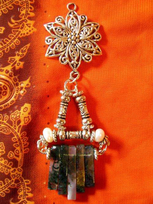 UNIQUE HAND CRAFTED GREEN MOSS AGATE & TIBETAN SILVER PENDANT