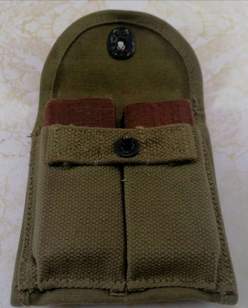 M1 Carbine .30 Pouch with Magazines WW2 Era