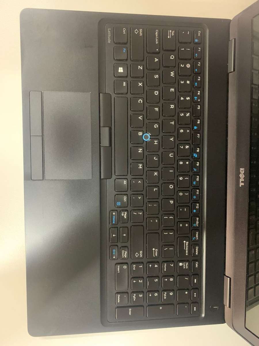 DELL LATITUDE E5580 | INTEL CORE i5 - 6th GEN | 2GB NVIDIA GPU | 16GB RAM | 512GB SSD  | FOR SALE