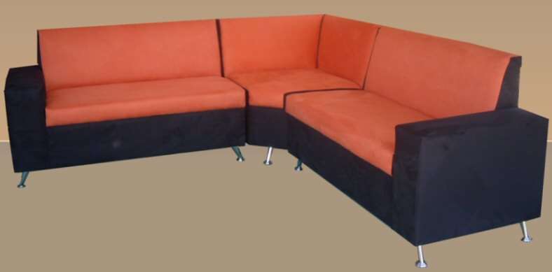Corner Lounge Suite(5 Seater - Brand New) + 2 Free Ottomans(Value R500)