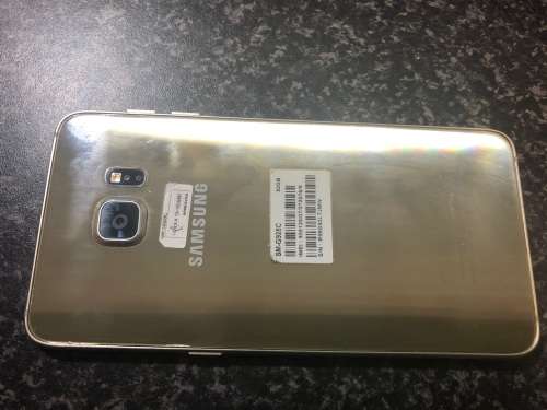 Samsung Galaxy S6 Edge Plus *Thin cracks in Glass* With Box