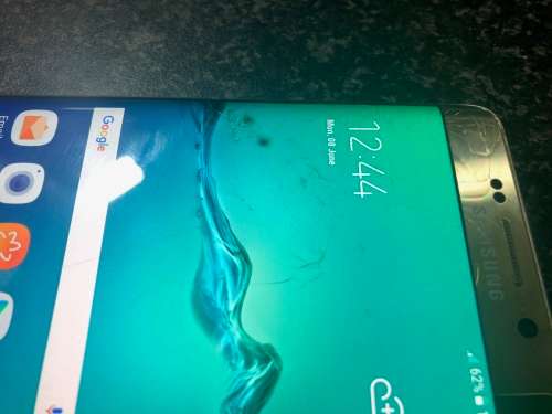 Samsung Galaxy S6 Edge Plus *Thin cracks in Glass* With Box