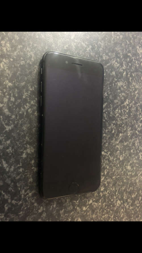 *Late Entry* iPhone 8 64GB *Working / Parts or Repair*