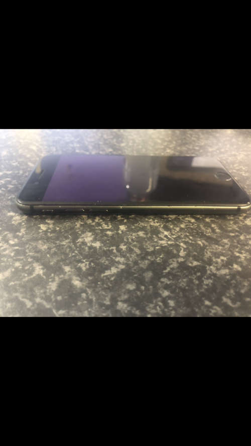 *Late Entry* iPhone 8 64GB *Working / Parts or Repair*