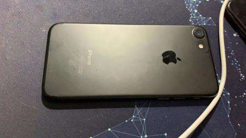 iPhone 7 32GB - Great Condition