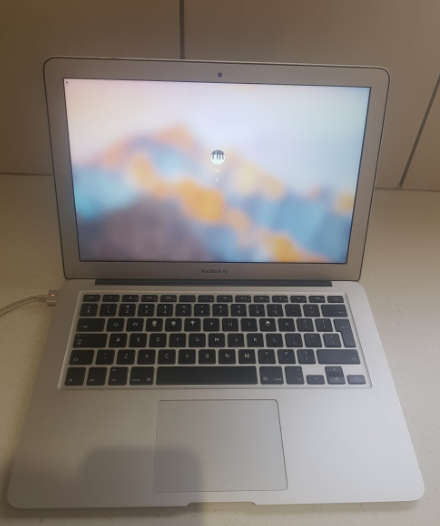 MAcbook Air i5, 128GB 13`