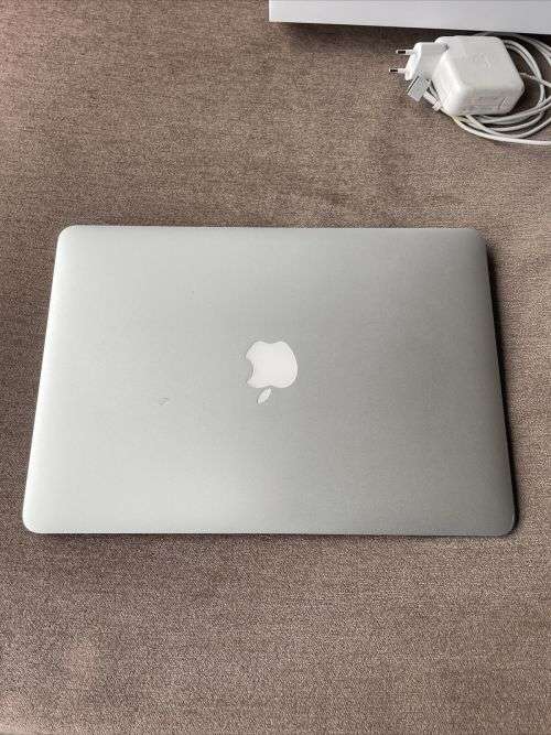 Macbook Air 2017 *Excellent*