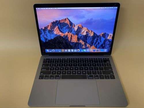 MacBook Pro 2017, i5, 128GB SDD, 8GB RAM