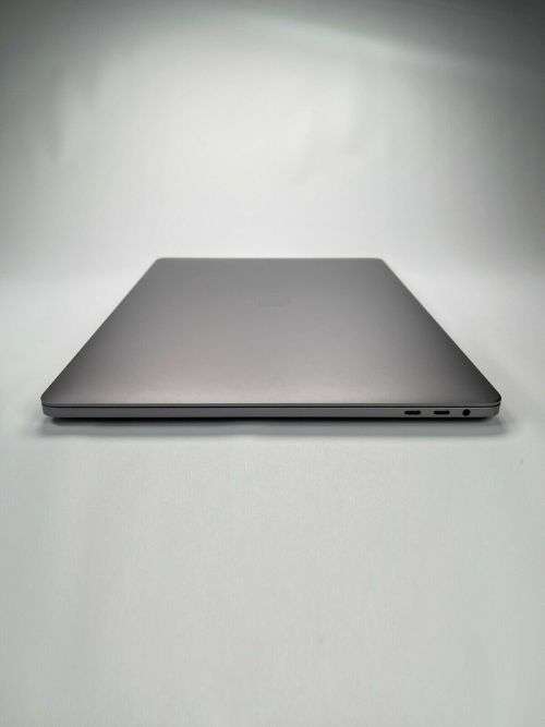 Macbook Pro 2019 - 15` - i9, 1TB SDD *READ*