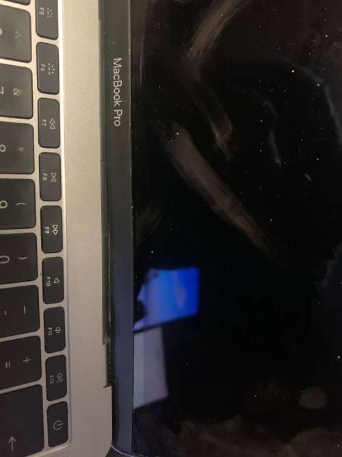 MacBook Pro 2017, i5, No SSD, 8GB RAM 4/4