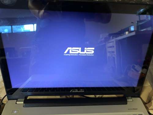 Asus S-Series i3 / Touchscreen