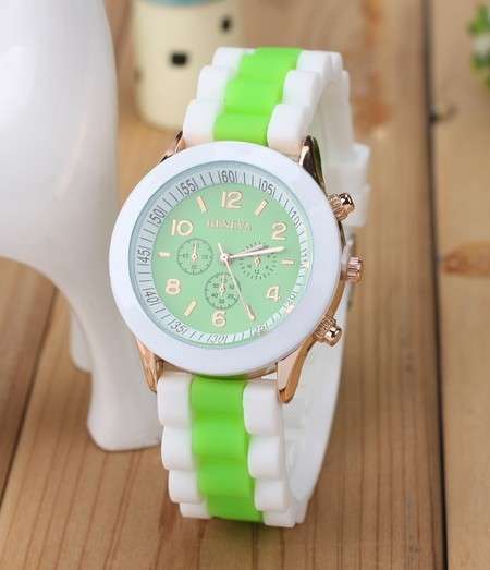 Womens Geneva Silicone Quartz Analog Sports Wrist Watch - GREEN
