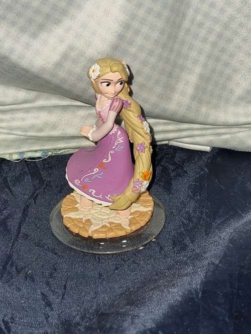 Disney  infinity Tangled Rapunzel  figure