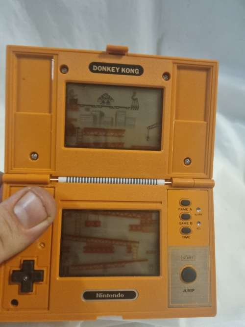 Donkey kong Nintendo game and watch
