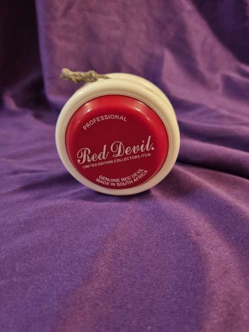 Red Devil variant yoyo rare