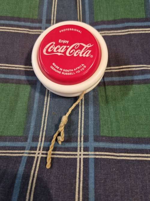 Rare coca cola genuine Russell  yoyo