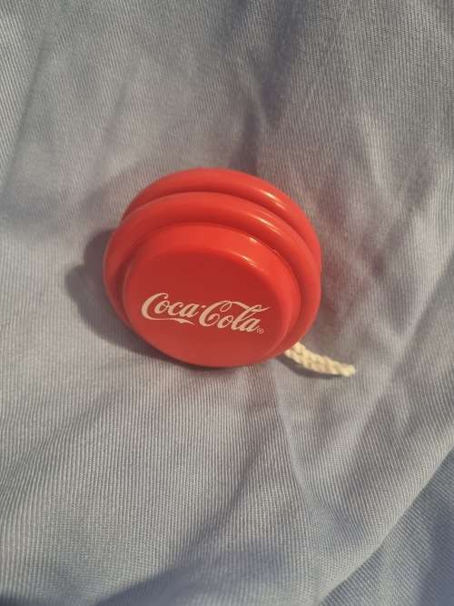 Coke yoyo modern collectable