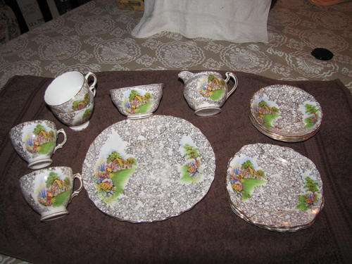 Colclough Tea Set - House and garden