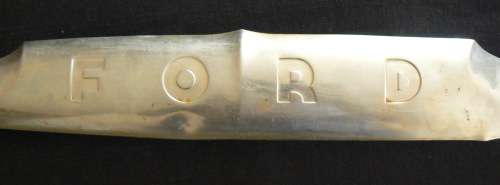 Vintage FORD Bonnet Name Badge (Metal)