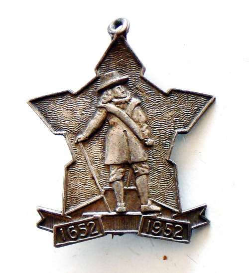 1652-1952 Van Riebeeck festival sterling silver brooch/ Van Riebeeck Fees