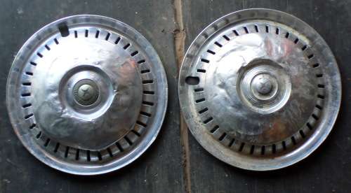 2 x  Old Wheel Caps